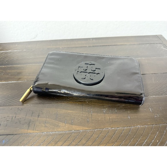 Tory Burch‎ Miller Black Patent Leather Zip Around Continental Wallet Clutch - Picture 1 of 11